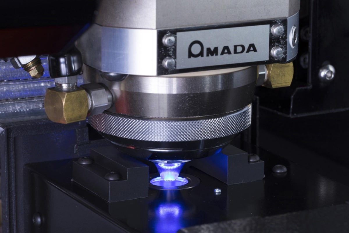 Amada Regius 6kw 3015 aje (4)